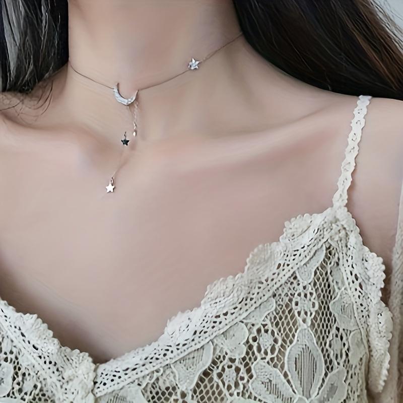Star and Crescent Moon Necklace with Elegant Silver Tassel, Minimalist Style, Fashion Jewelry for Women, Perfect Gifts for Birthdays and Eid