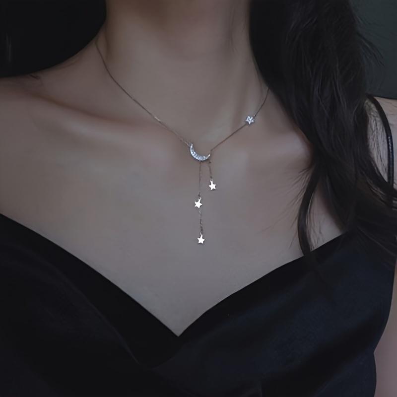Star and Crescent Moon Necklace with Elegant Silver Tassel, Minimalist Style, Fashion Jewelry for Women, Perfect Gifts for Birthdays and Eid